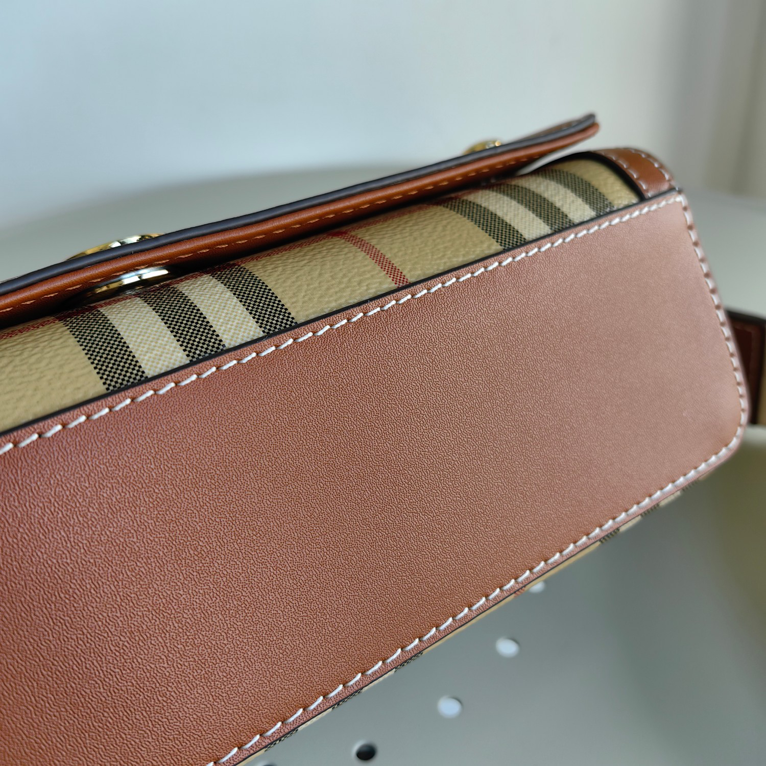 Burberry bag-108