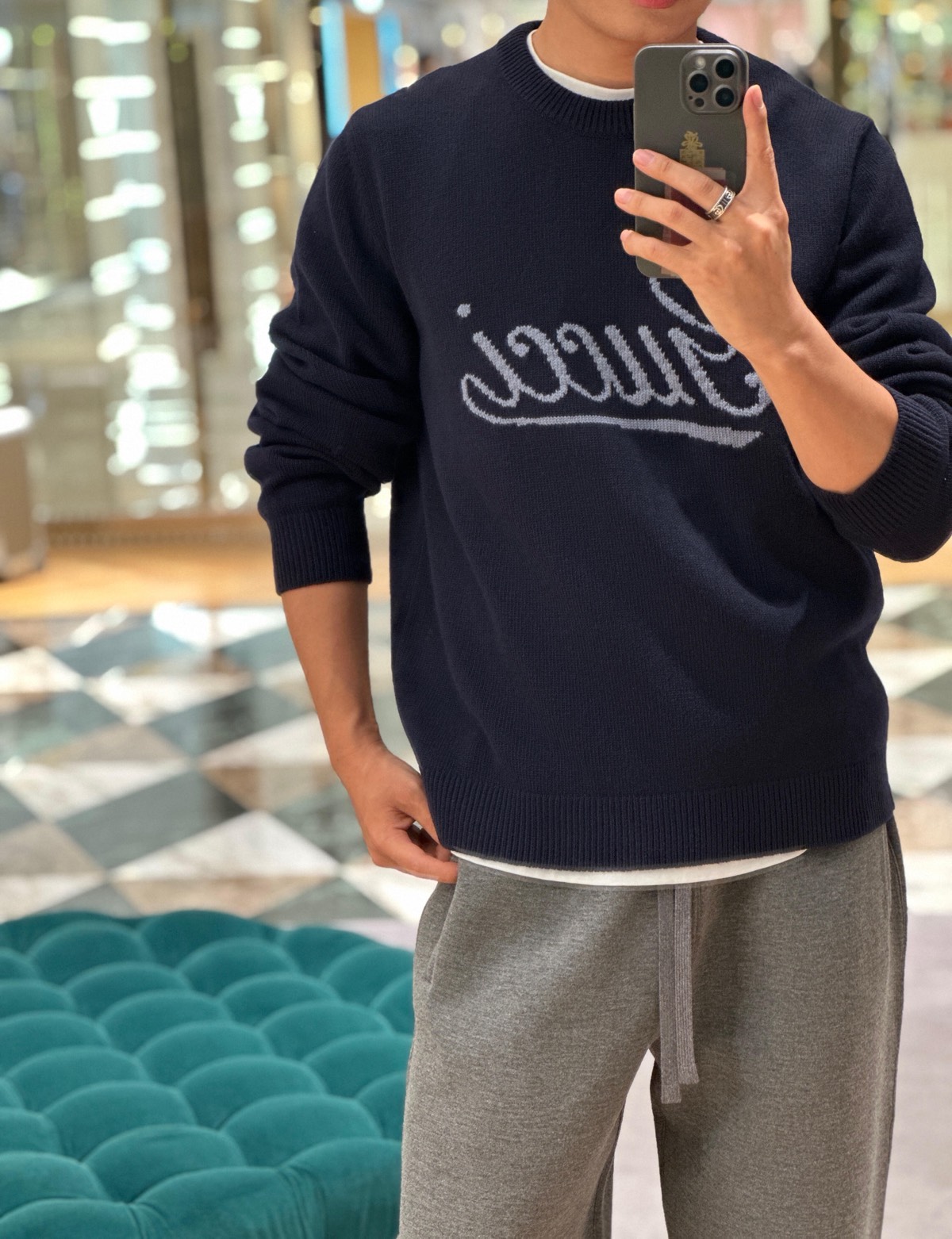 Gucci Clothing-3