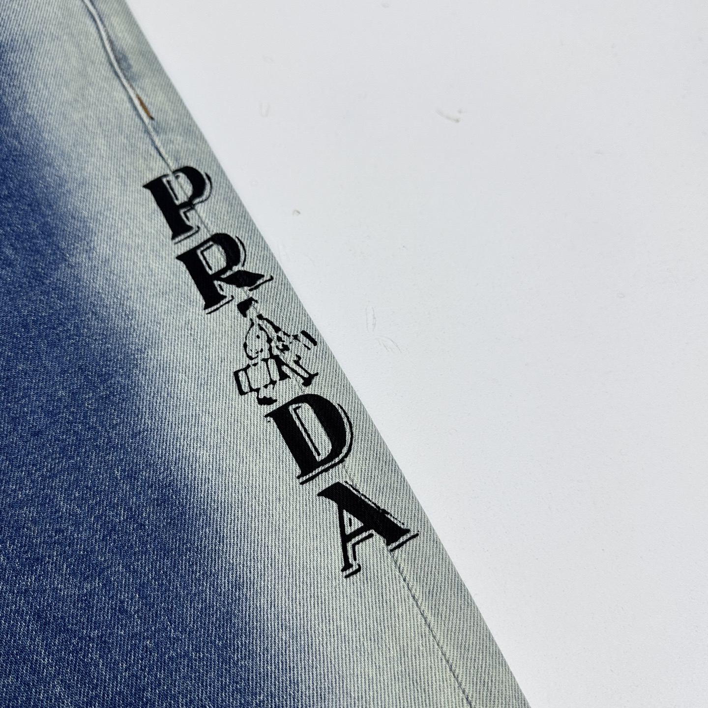 Prada Clothing-206