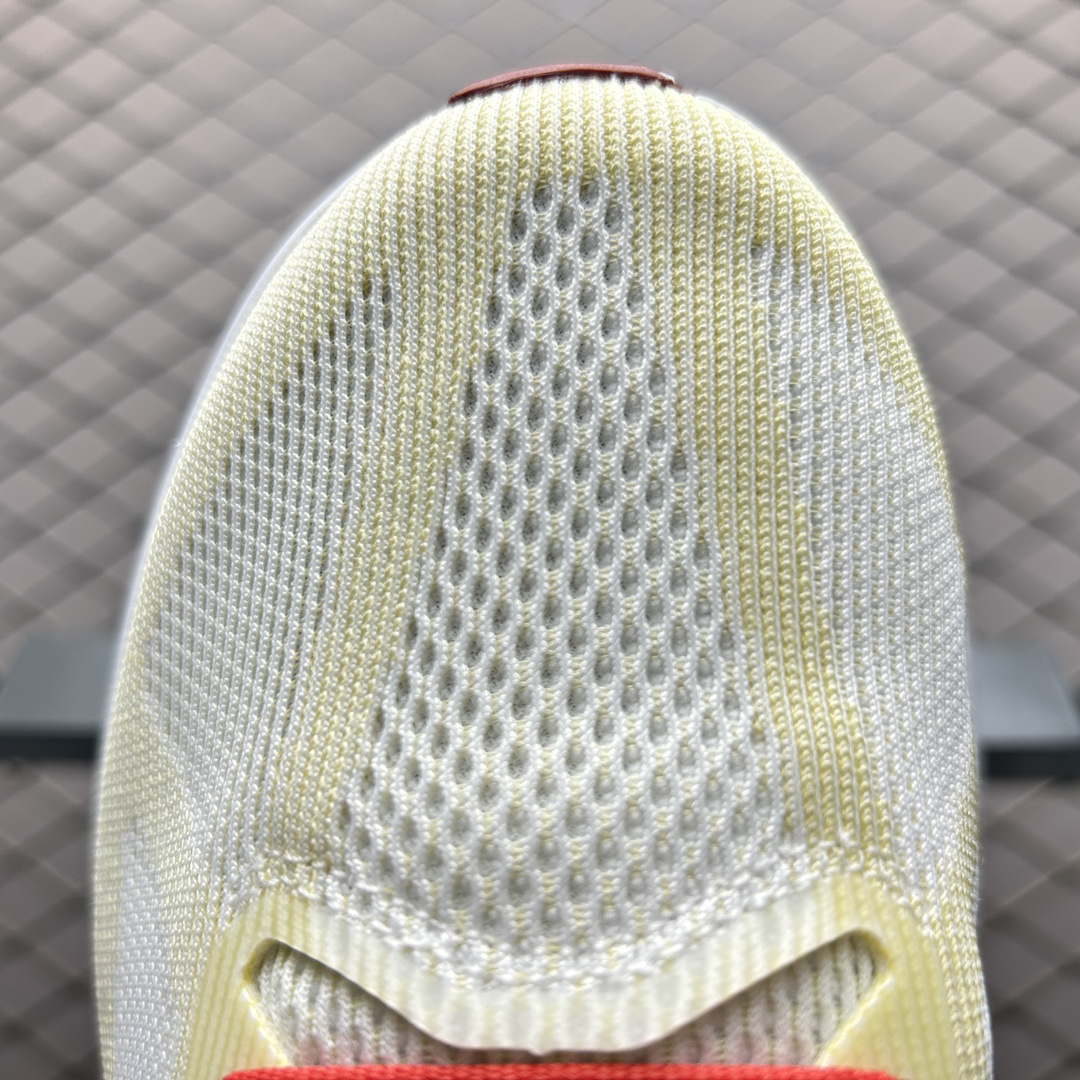 Nike Sneakers-70