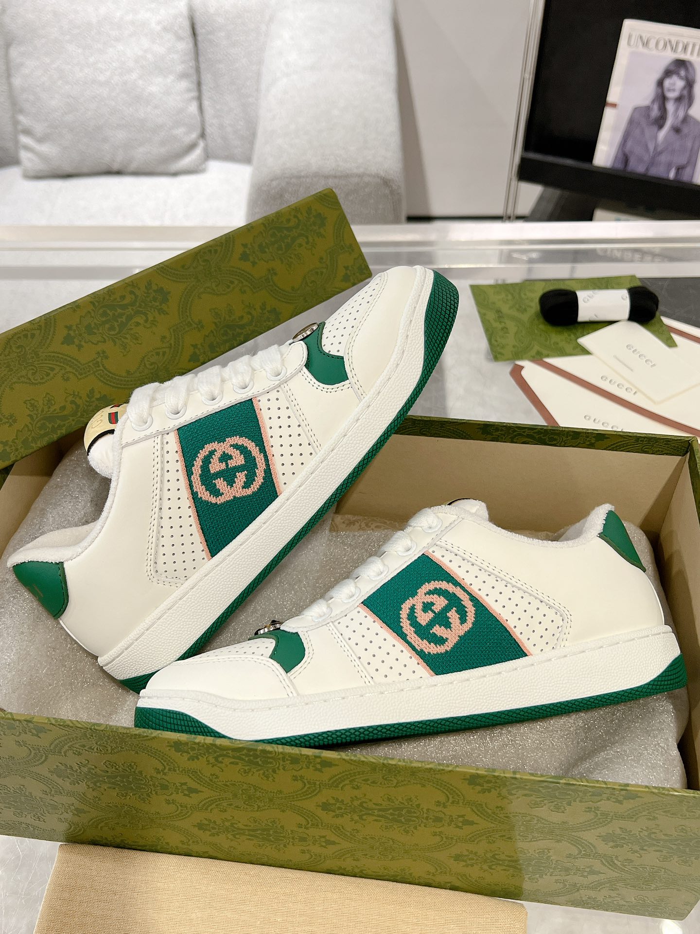 Gucci Sneakers-140