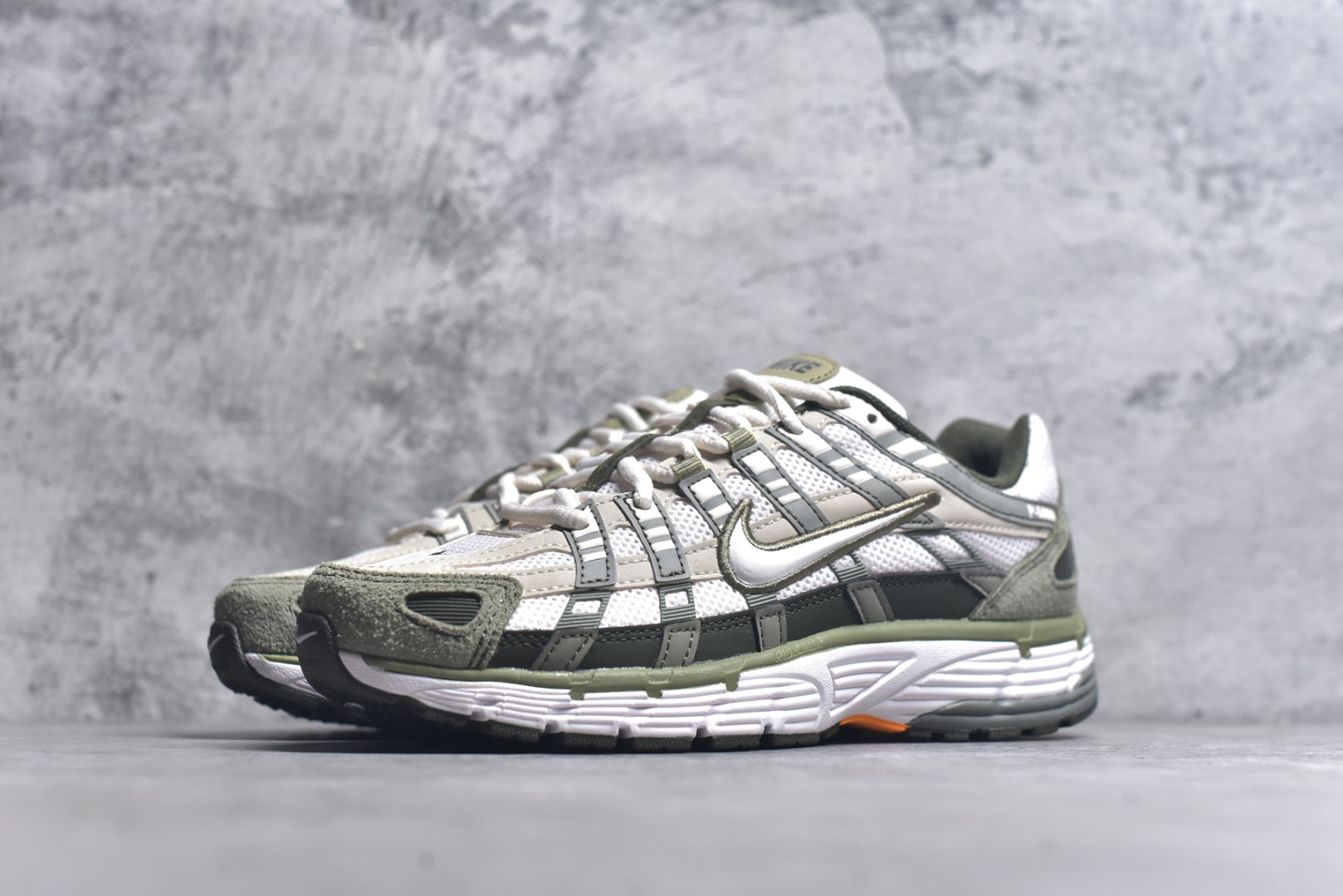 Nike Sneakers-313