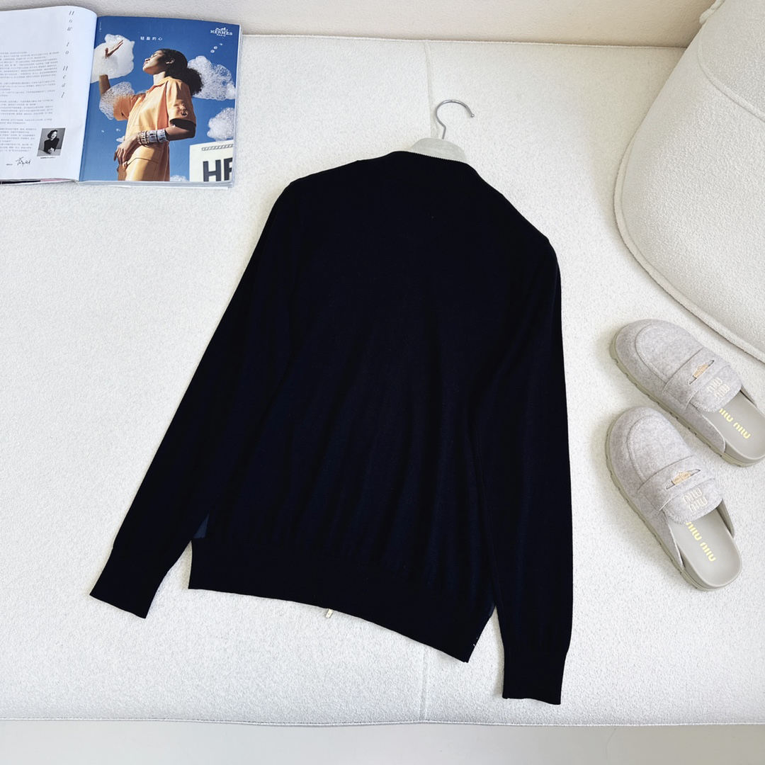 Hermes Clothing-334