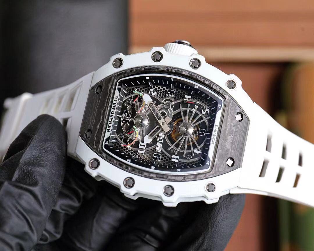 Watch 33