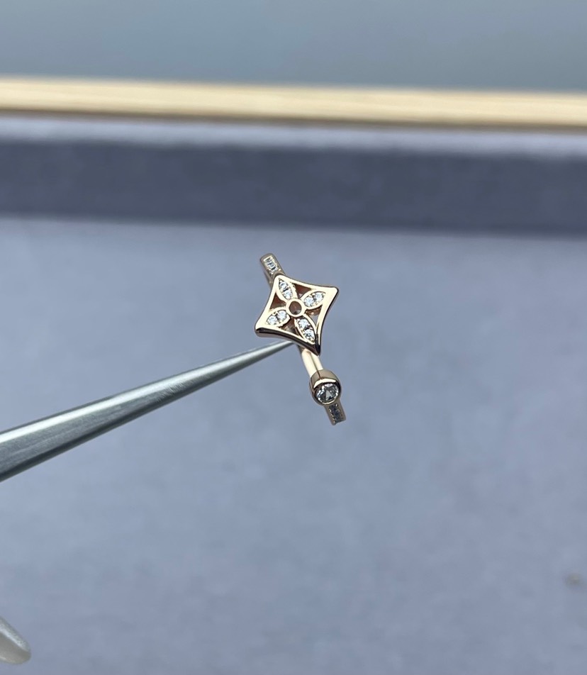 LV ring-45