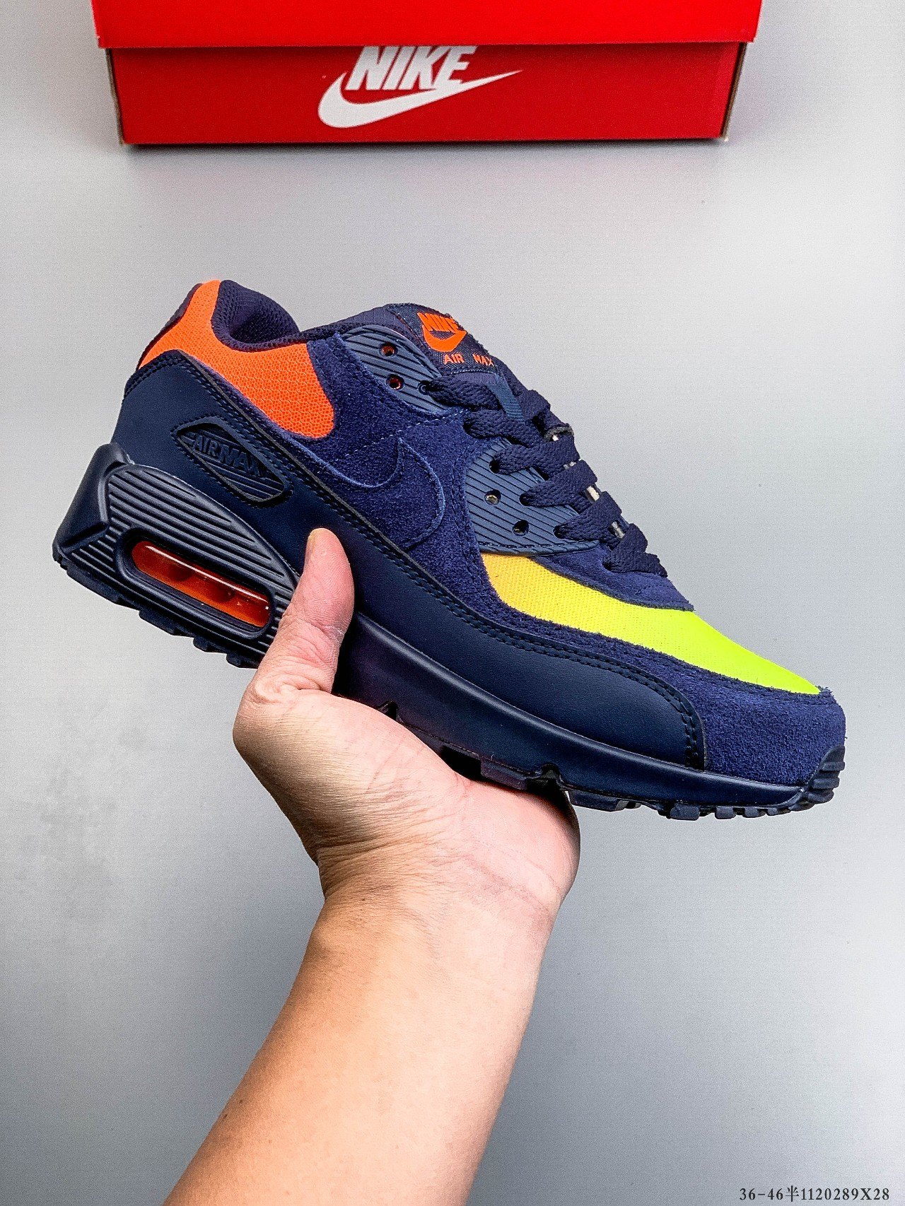 Nike Sneakers-323