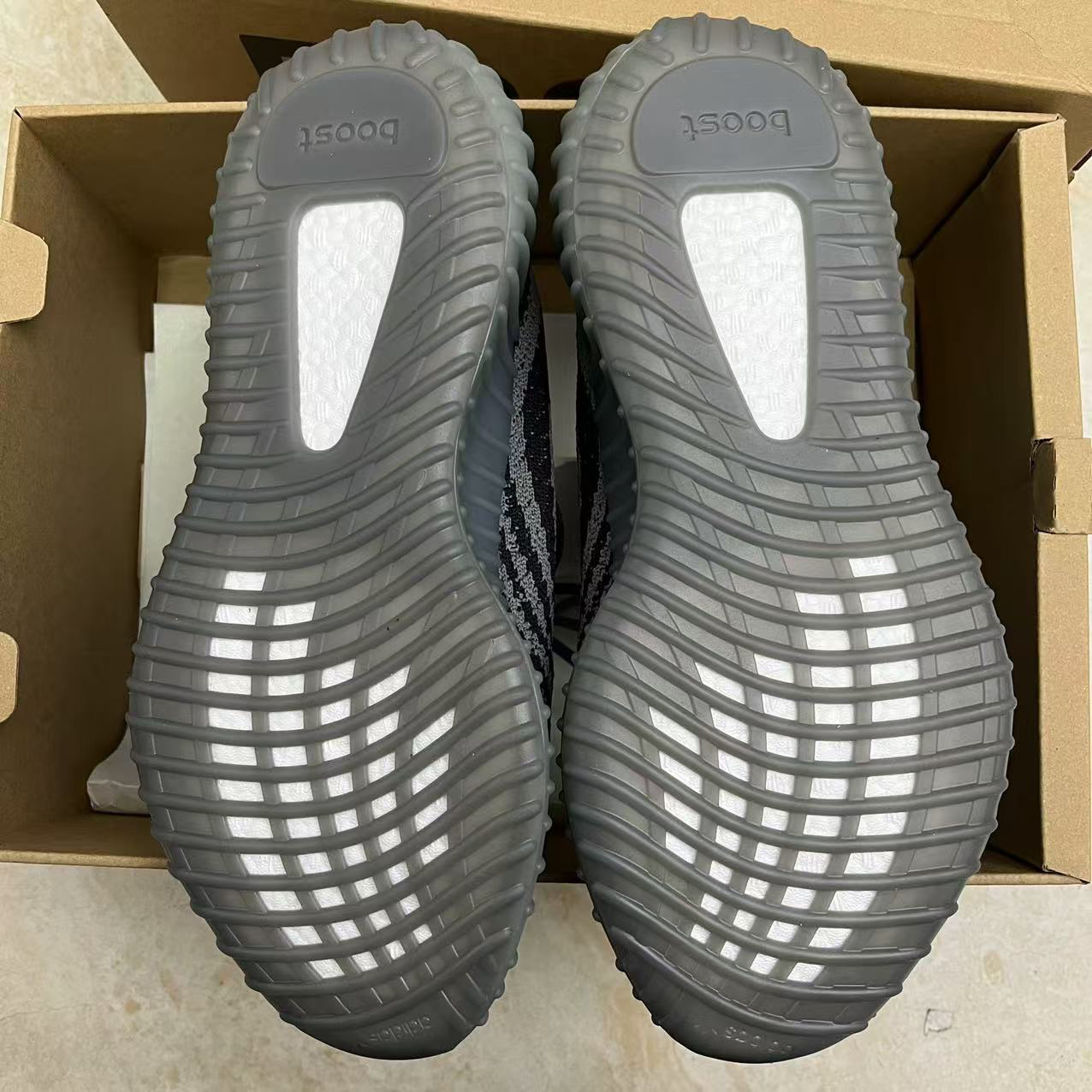 Adidas Sneakers-319