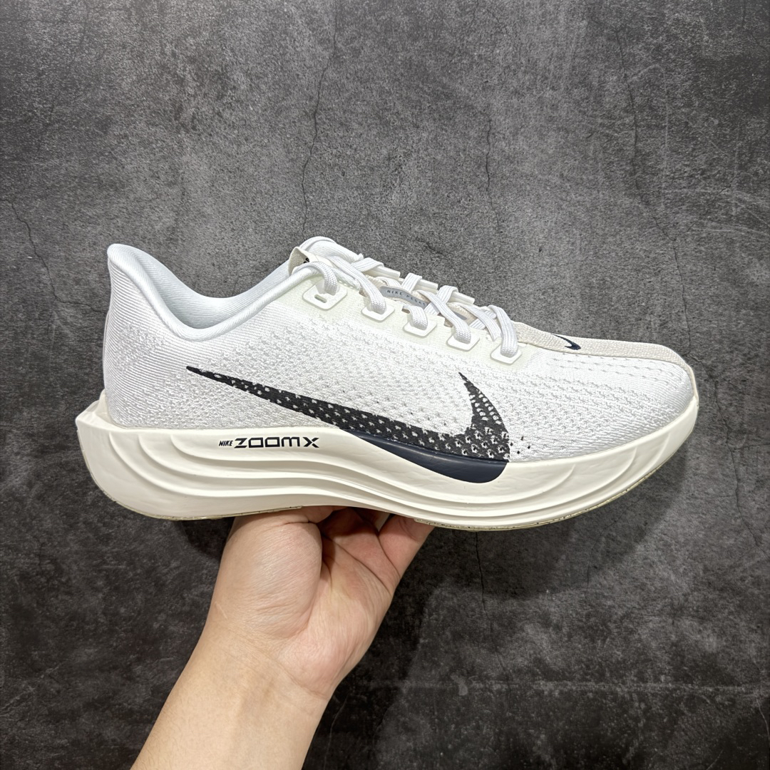 Nike Sneakers-98