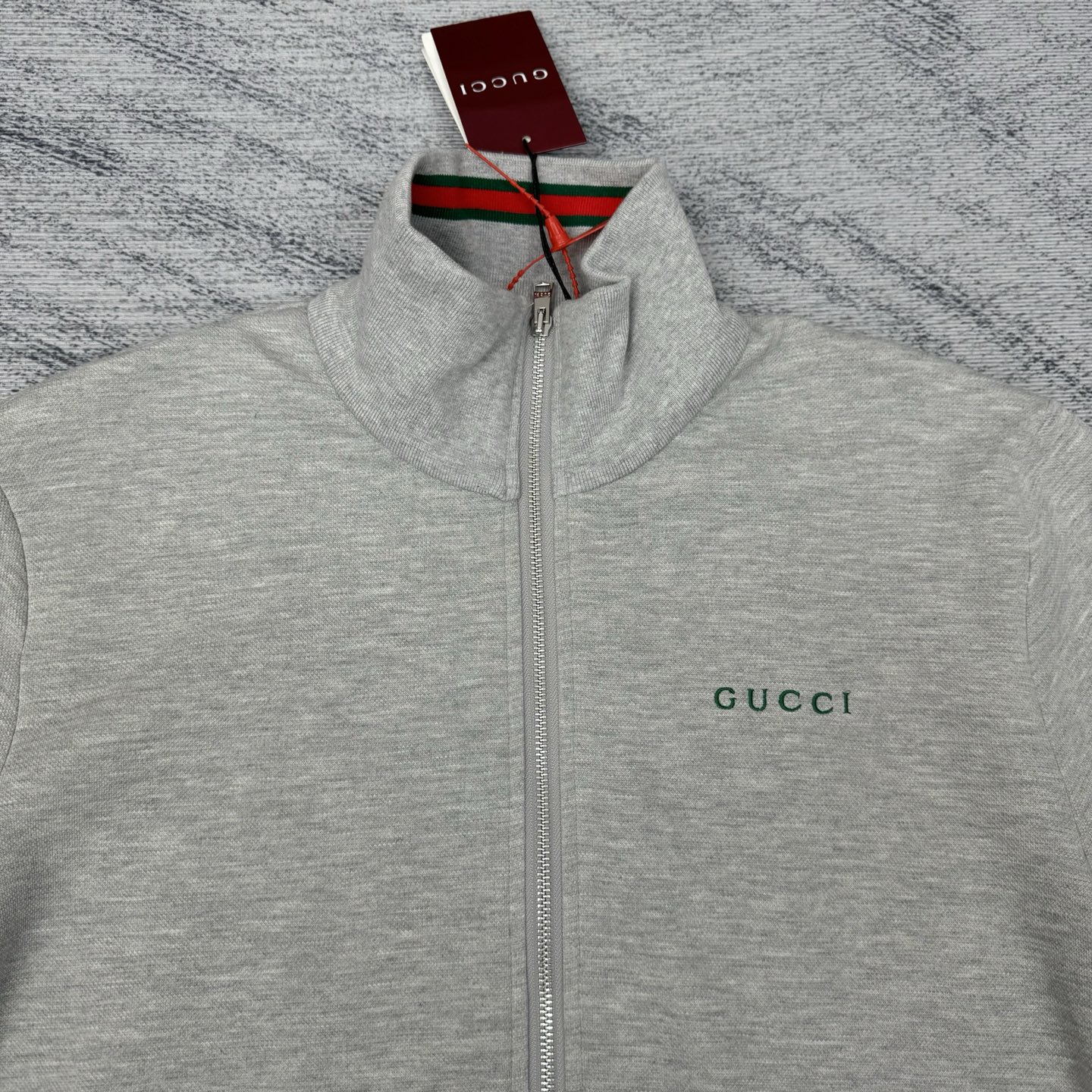 LV Clothing-347