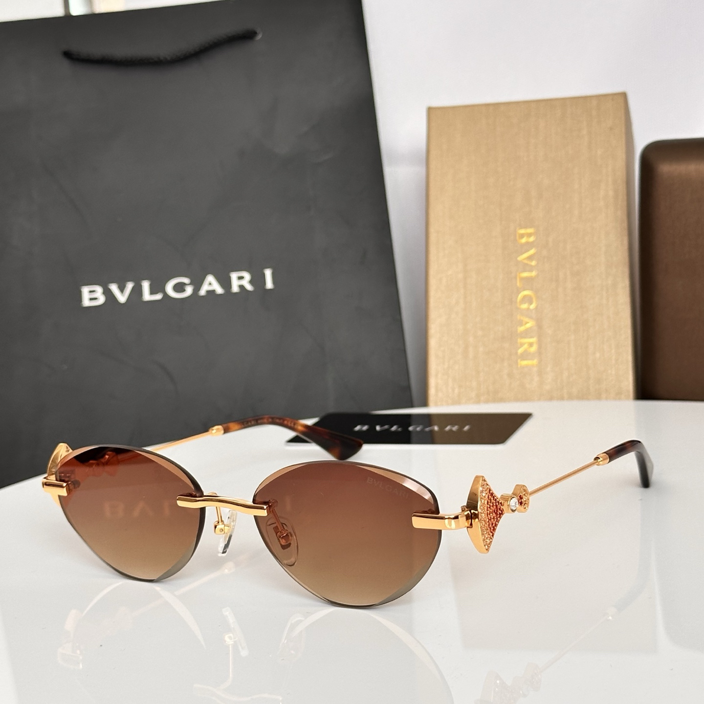 BV glasses-67