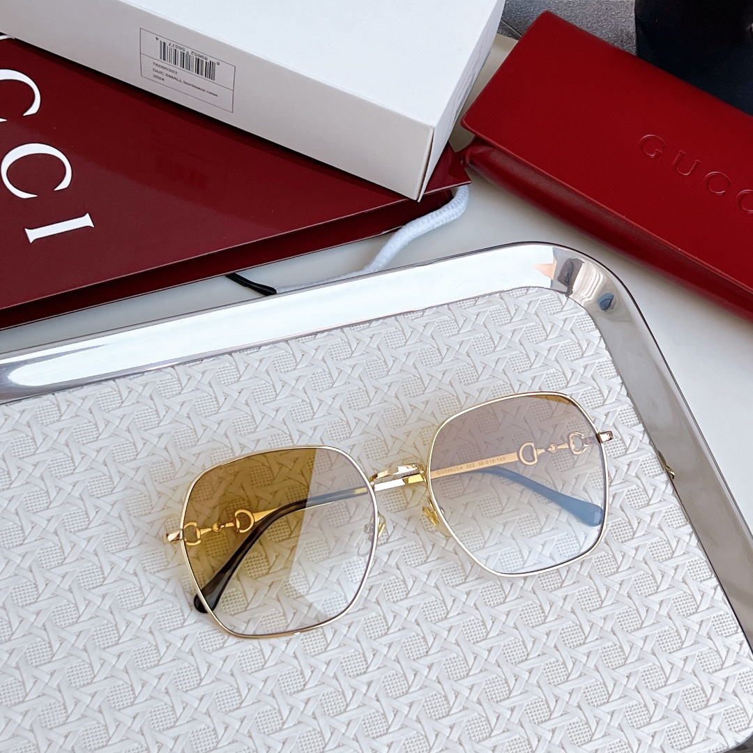 Gucci glasses-25