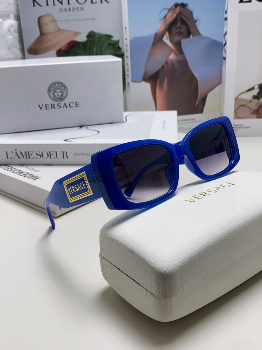 Versace glasses-10