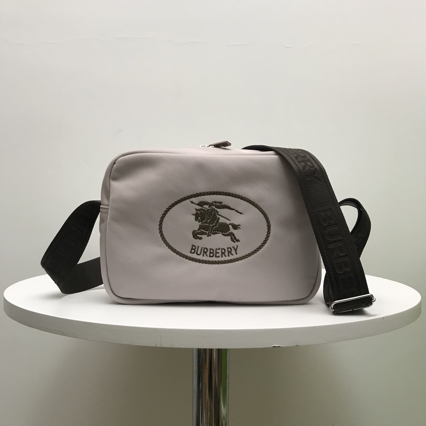Burberry bag-85