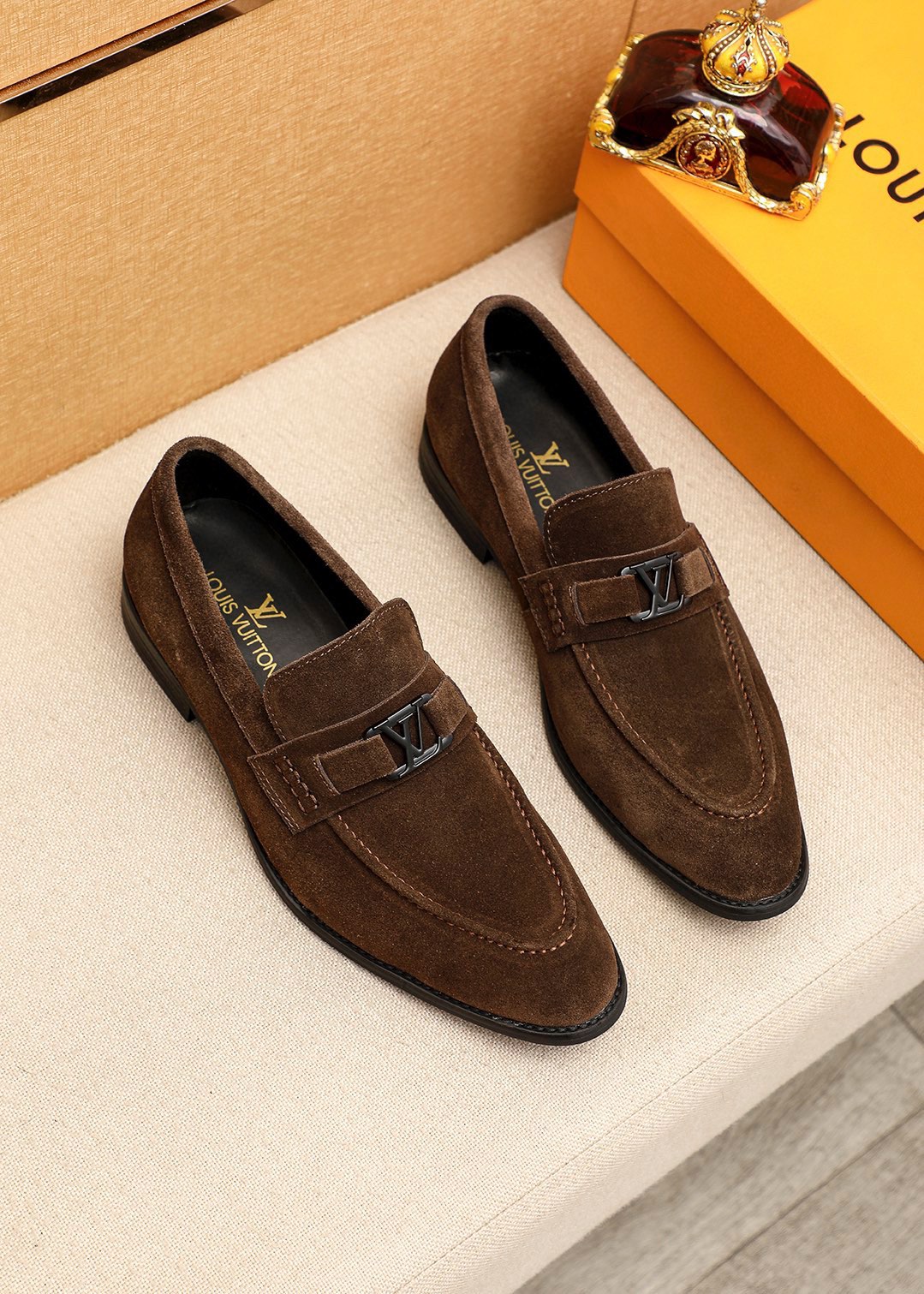 LV men's leather shoes-36