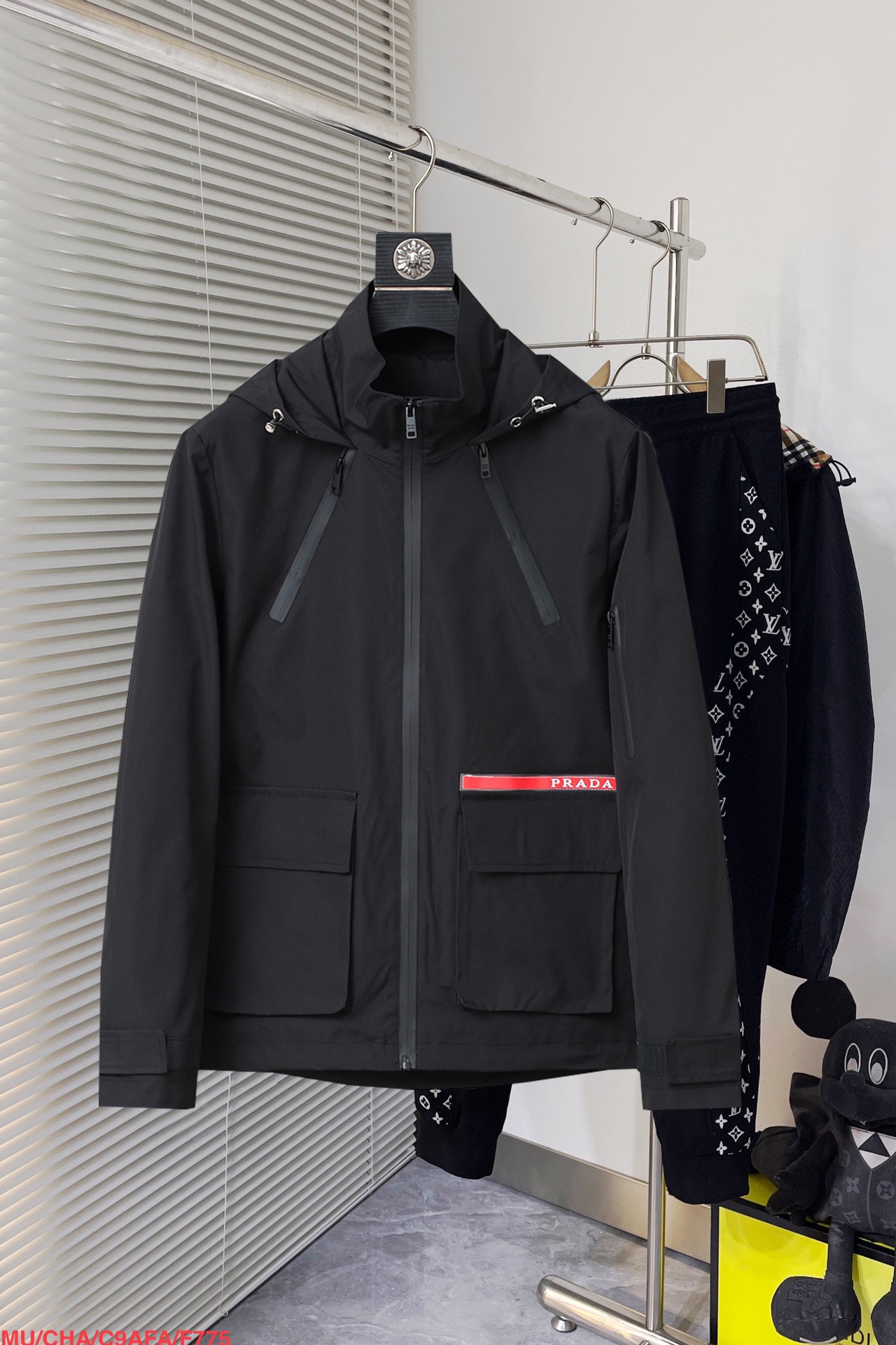 Prada Clothing-388