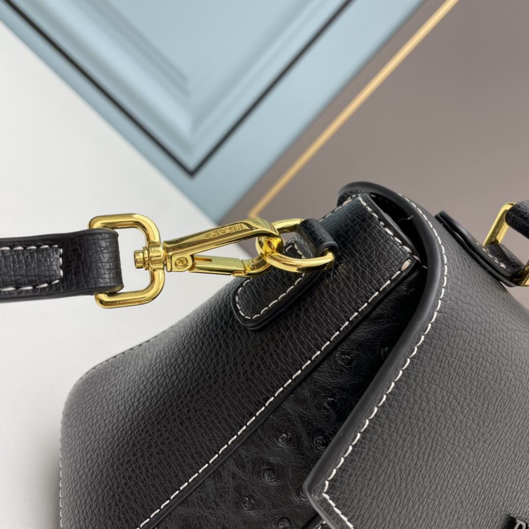 Prada bag-131