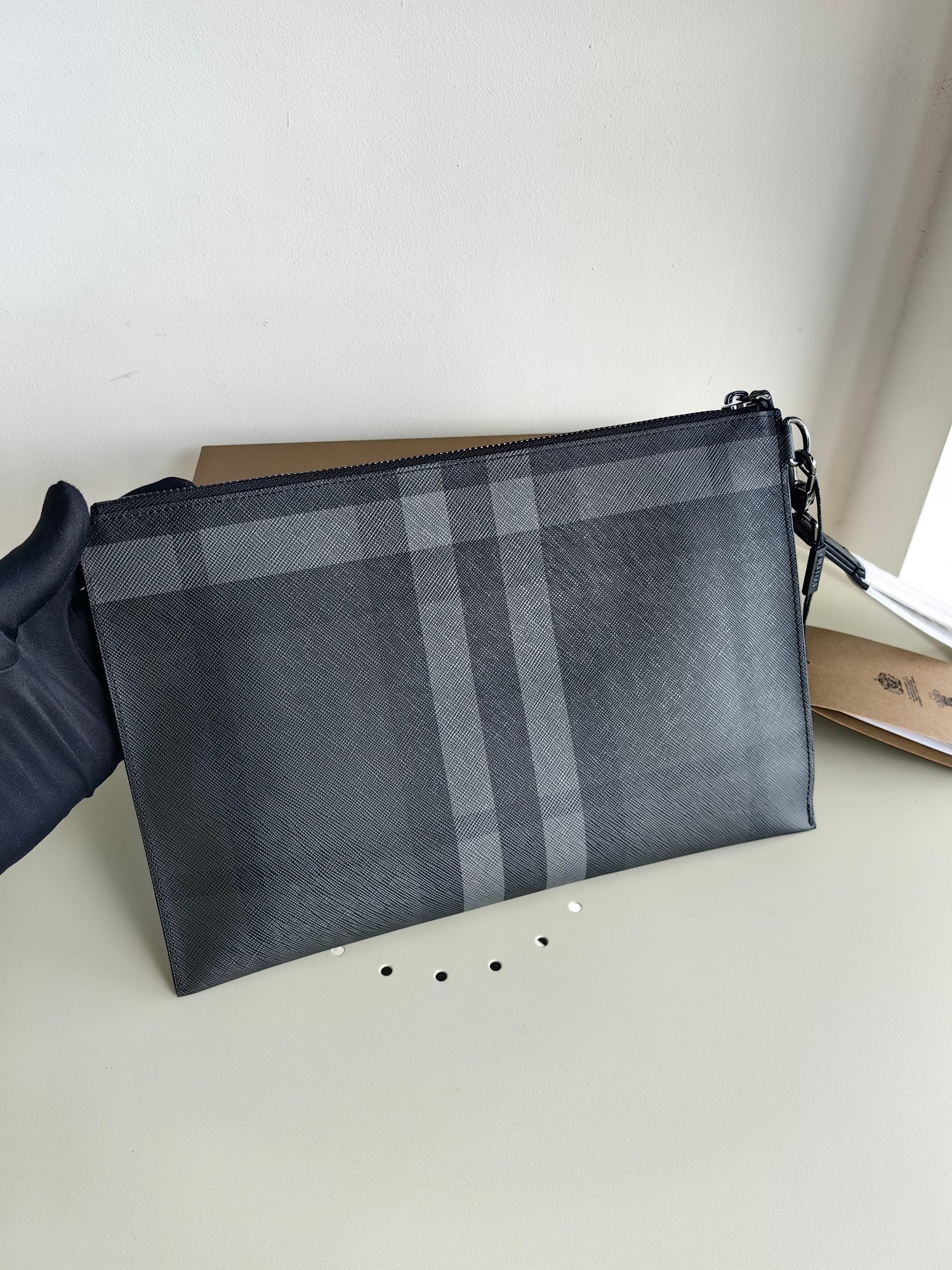 Burberry bag-105