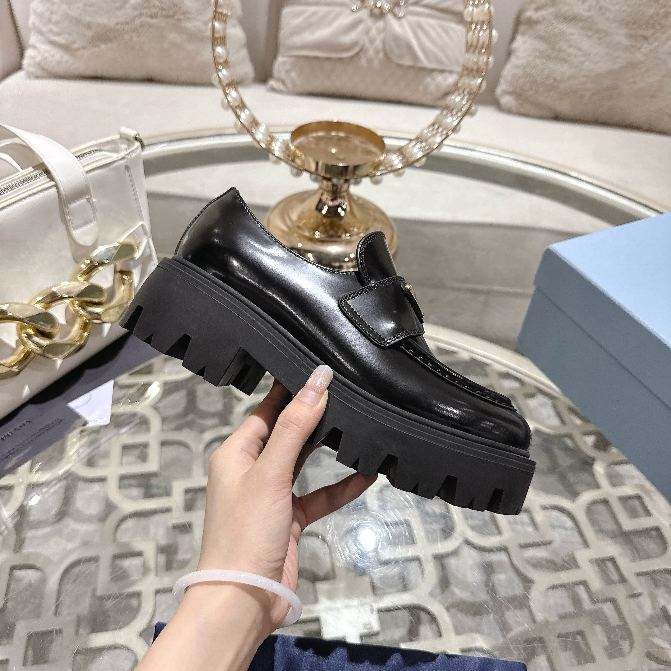 Prada women's leather shoes-13