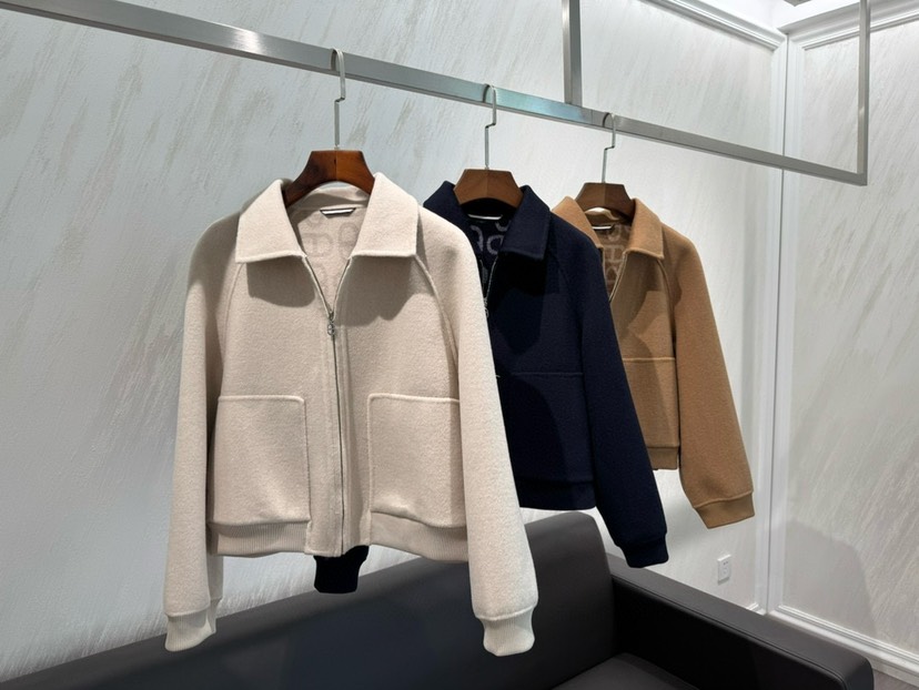 Hermes Clothing-325