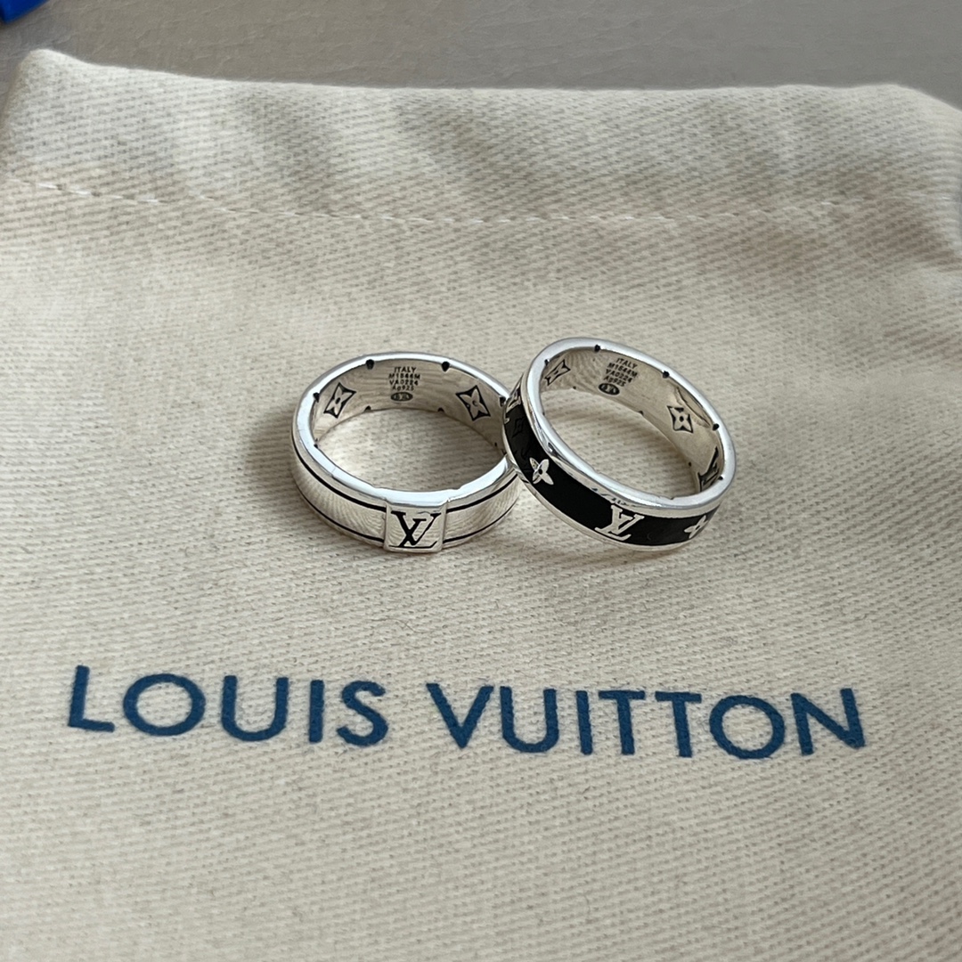 LV ring-78