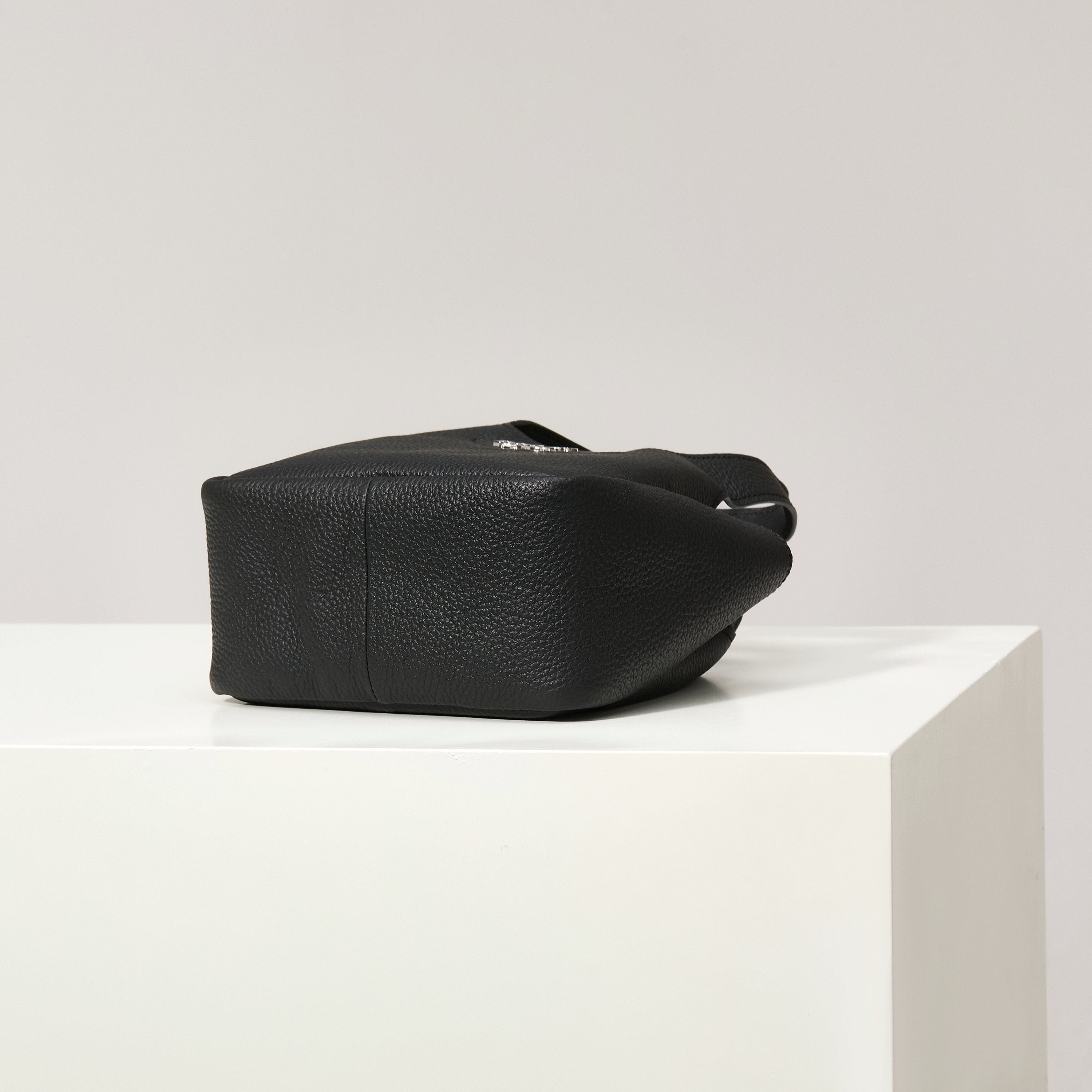 Prada bag-113