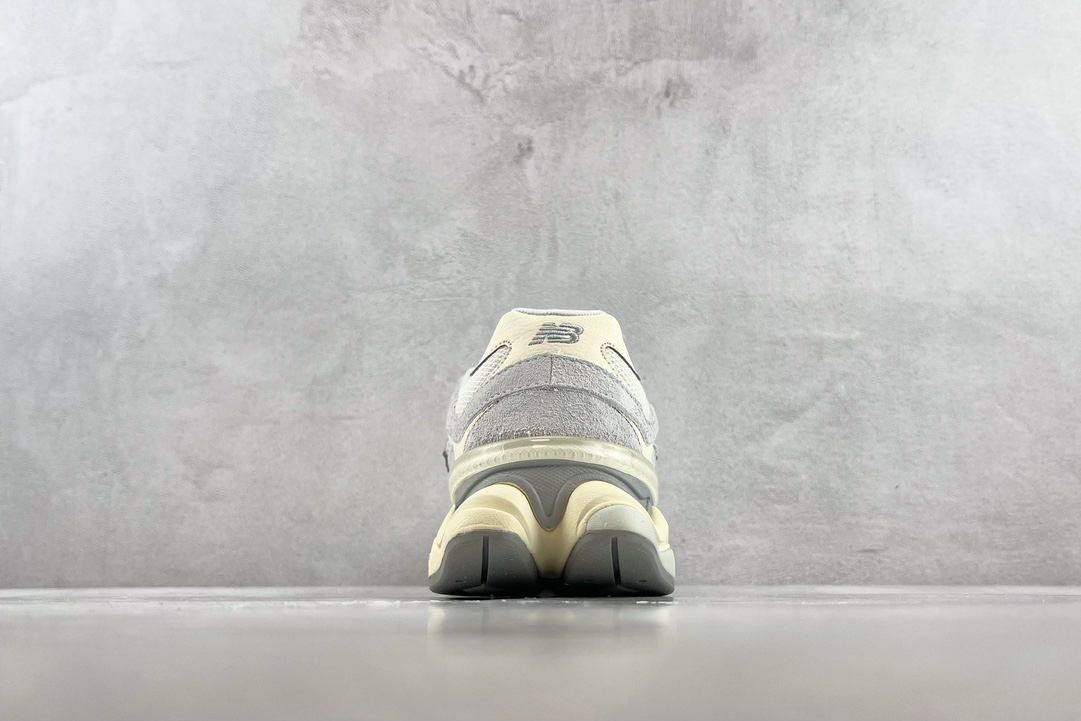 New Balance Sneakers-72