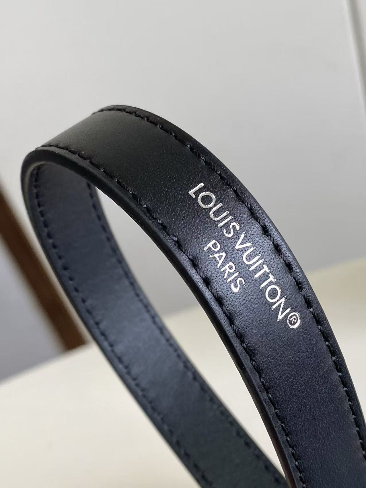 Louis Vuitton bag-198