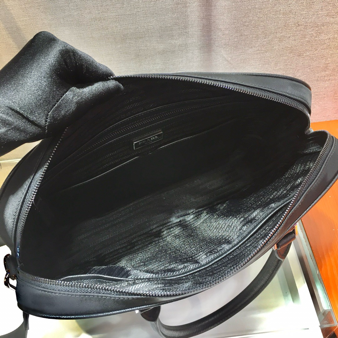 Prada bag-125