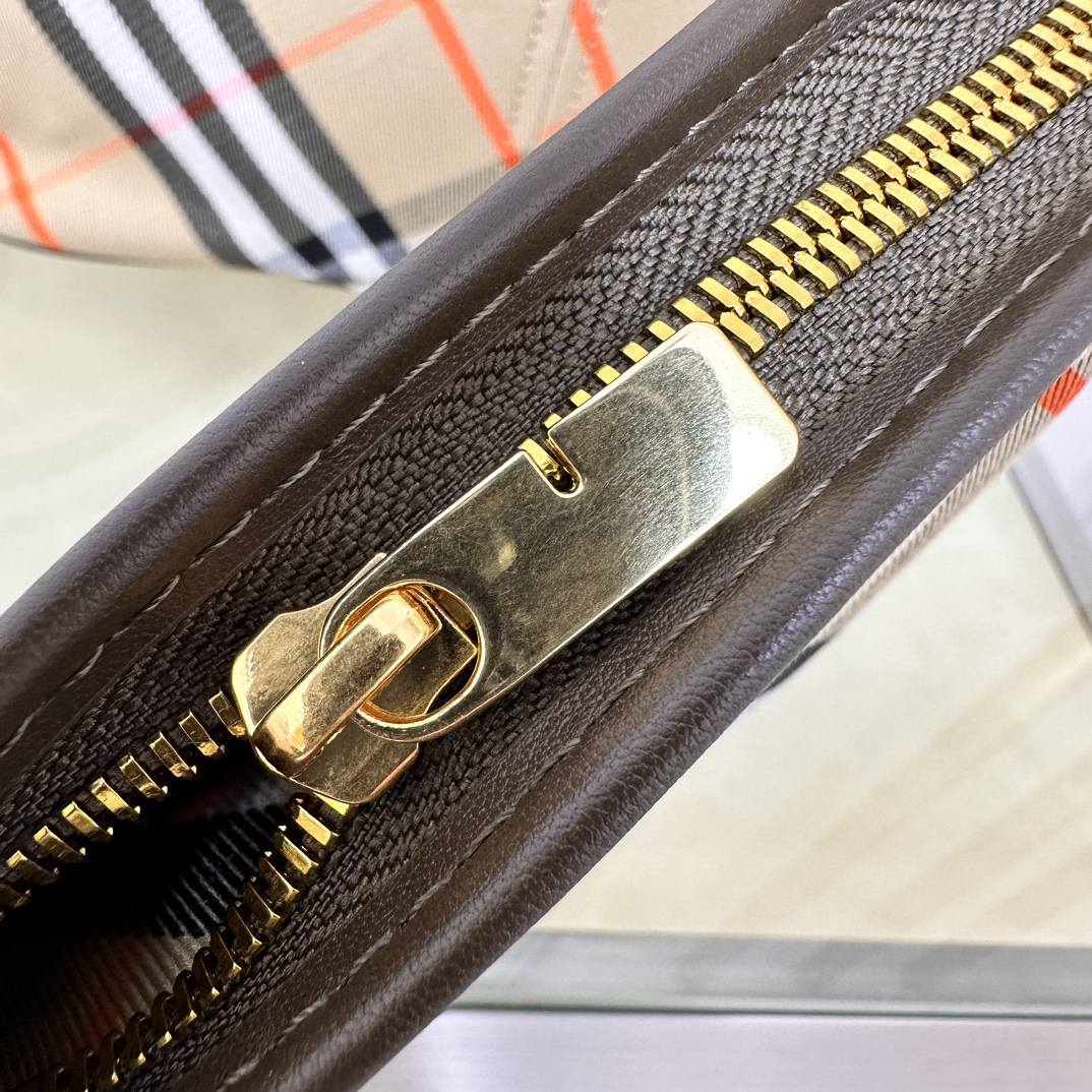 Burberry bag-51