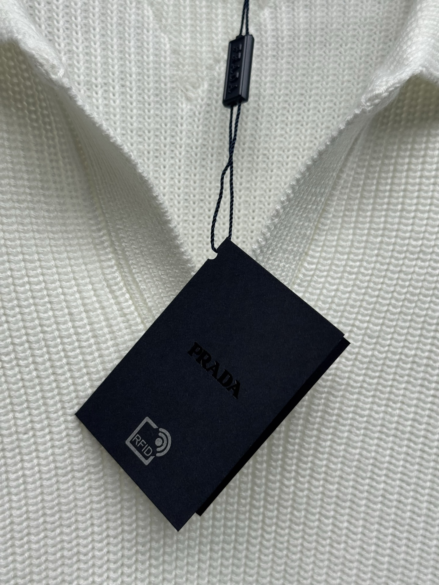 Prada Clothing-284