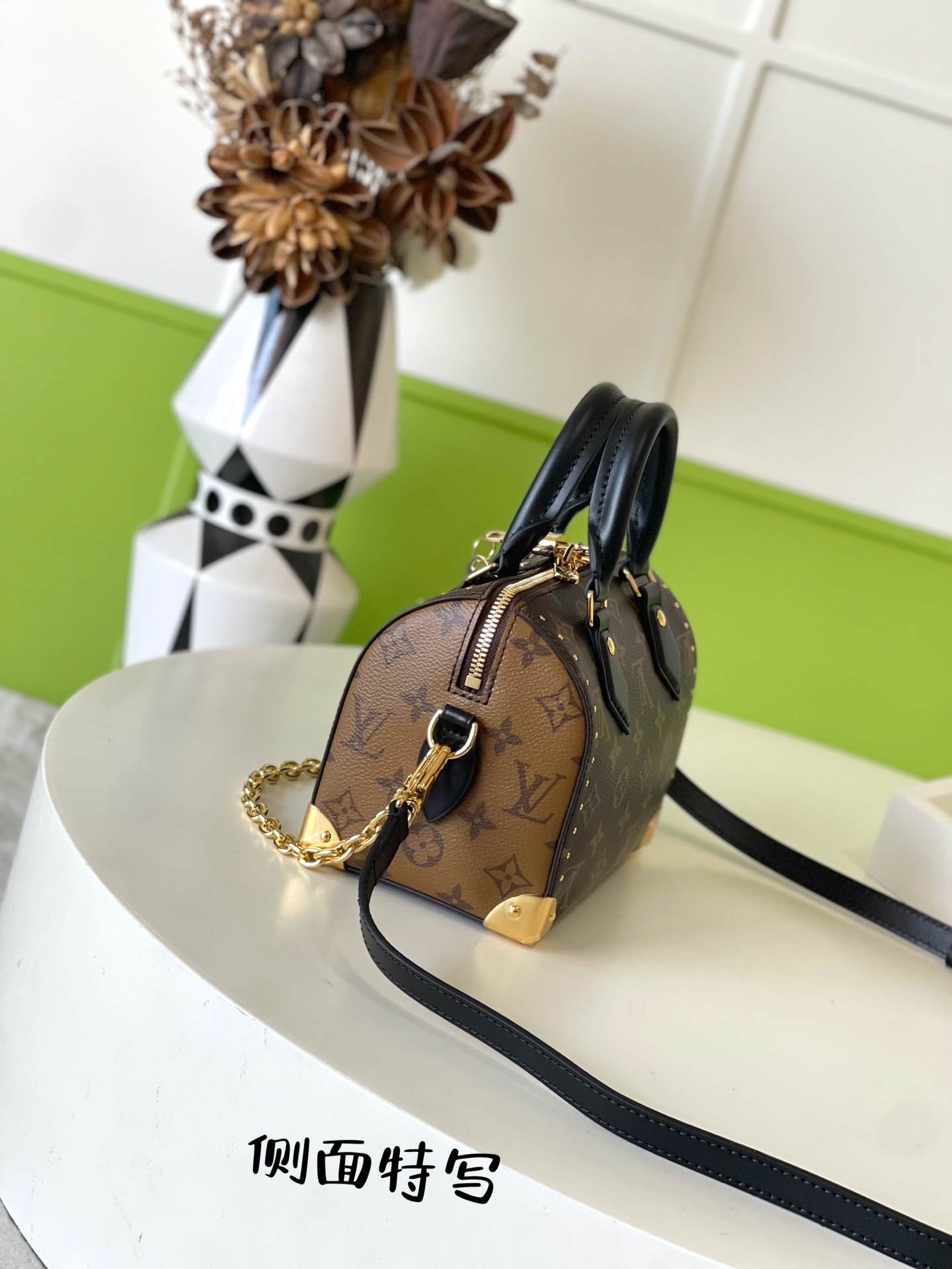 Louis Vuitton bag-1
