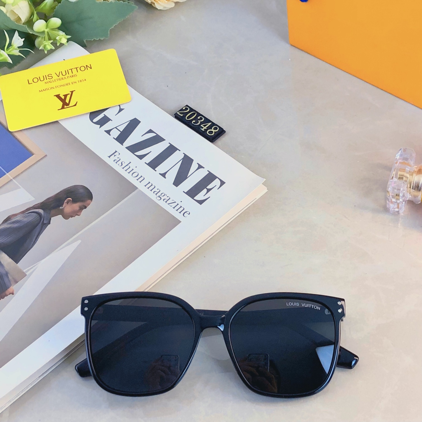 LV glasses-18
