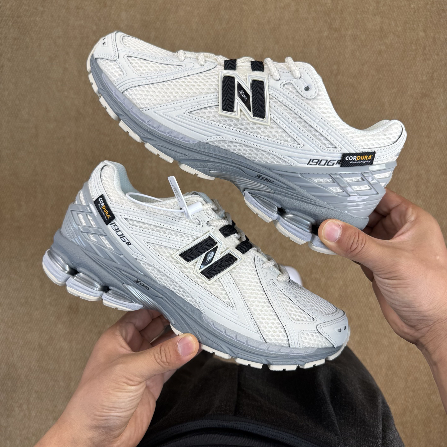 New Balance Sneakers-284