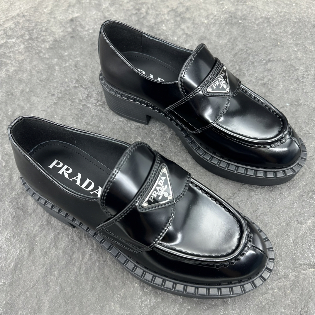 Prada men's leather shoes-69