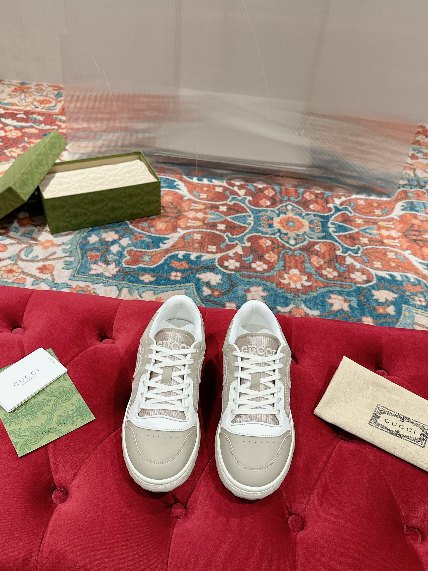 Gucci Sneakers-17