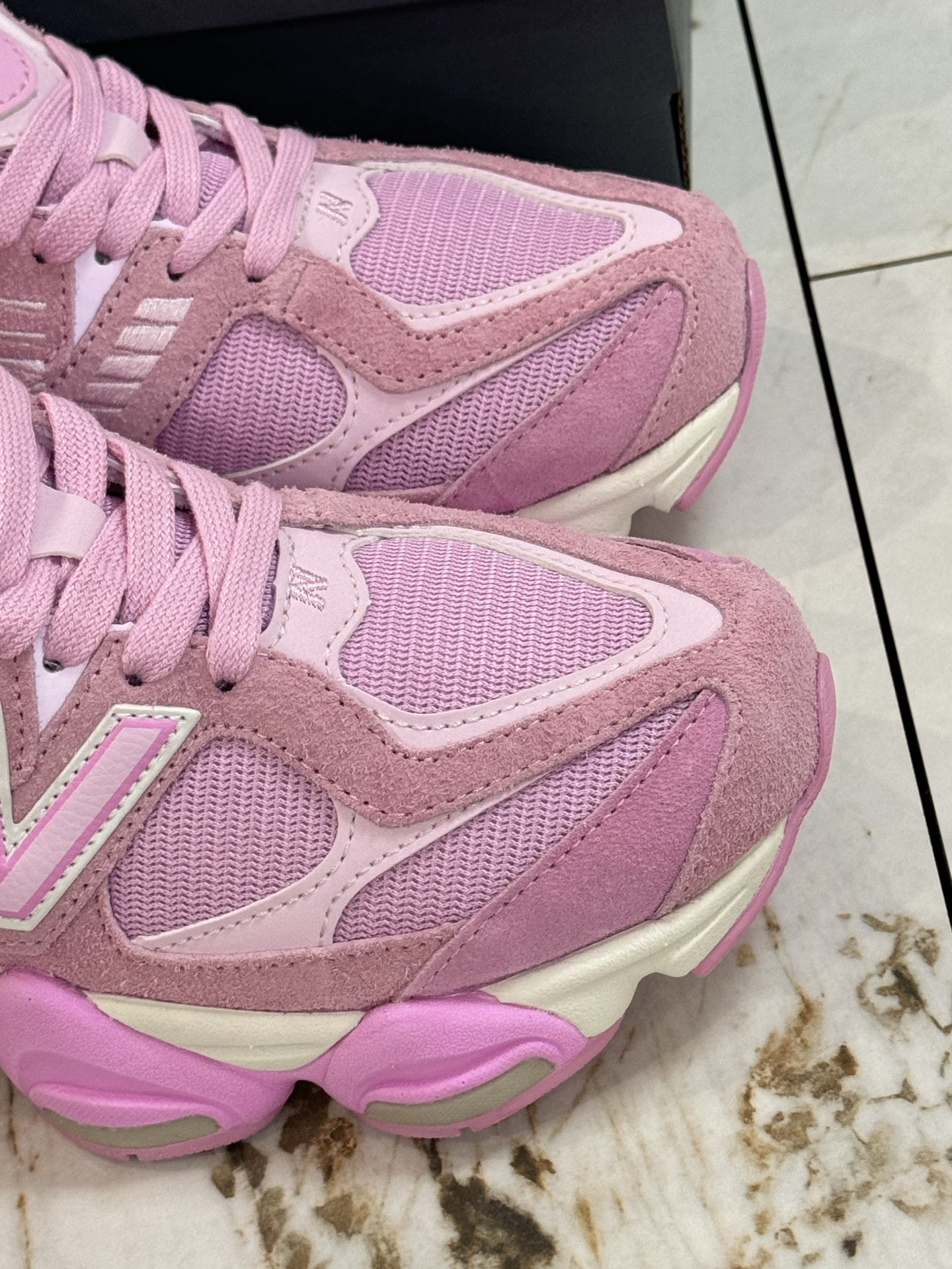 New Balance Sneakers-19