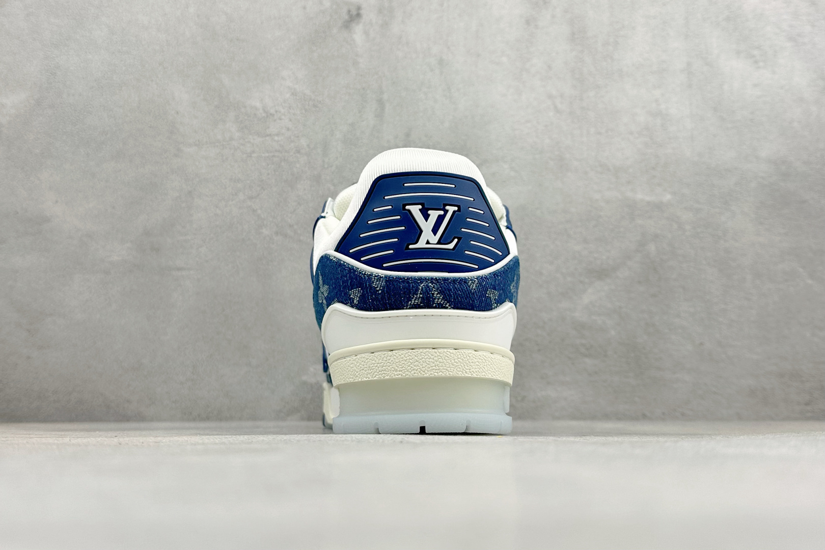 Lv Sneakers-248