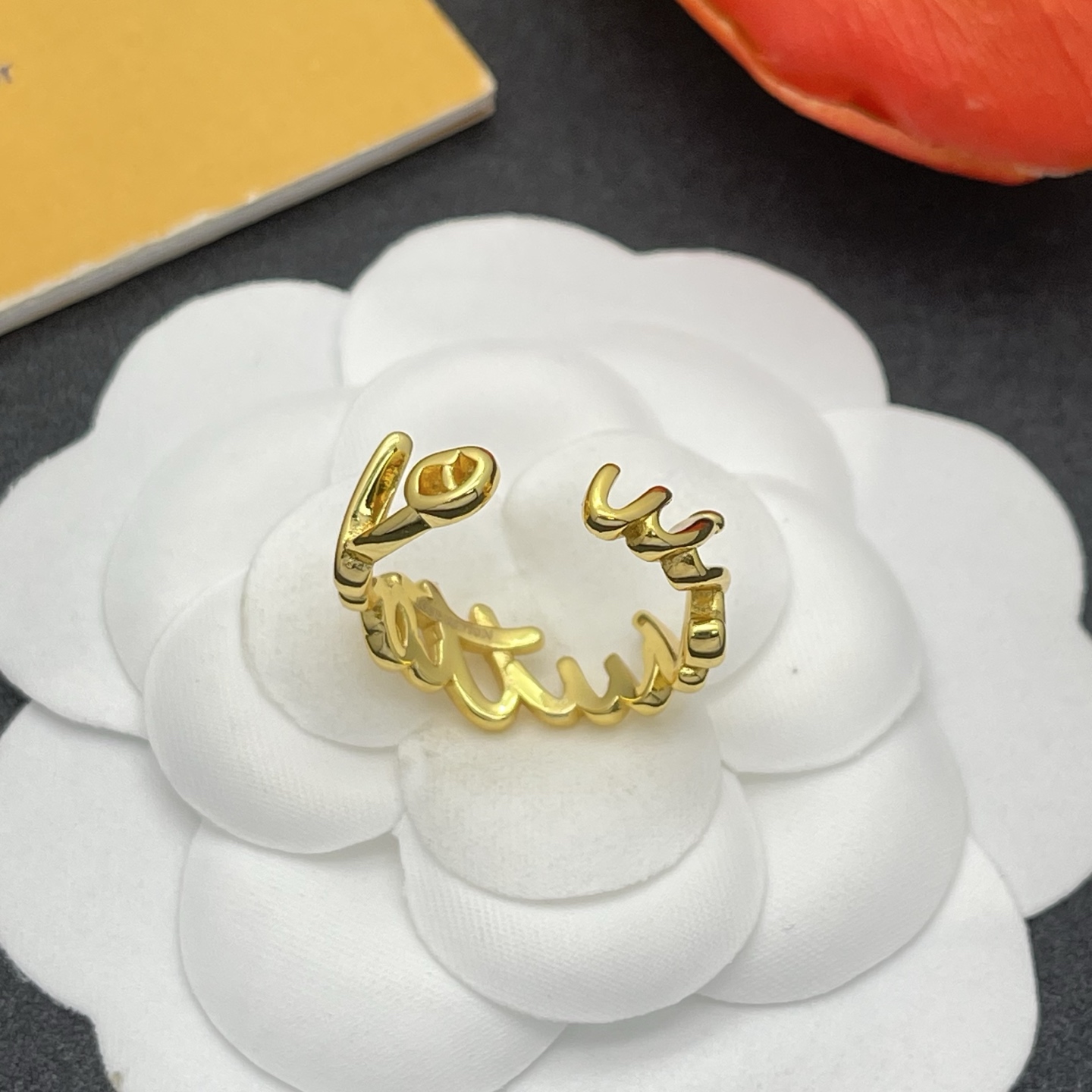 LV ring-80