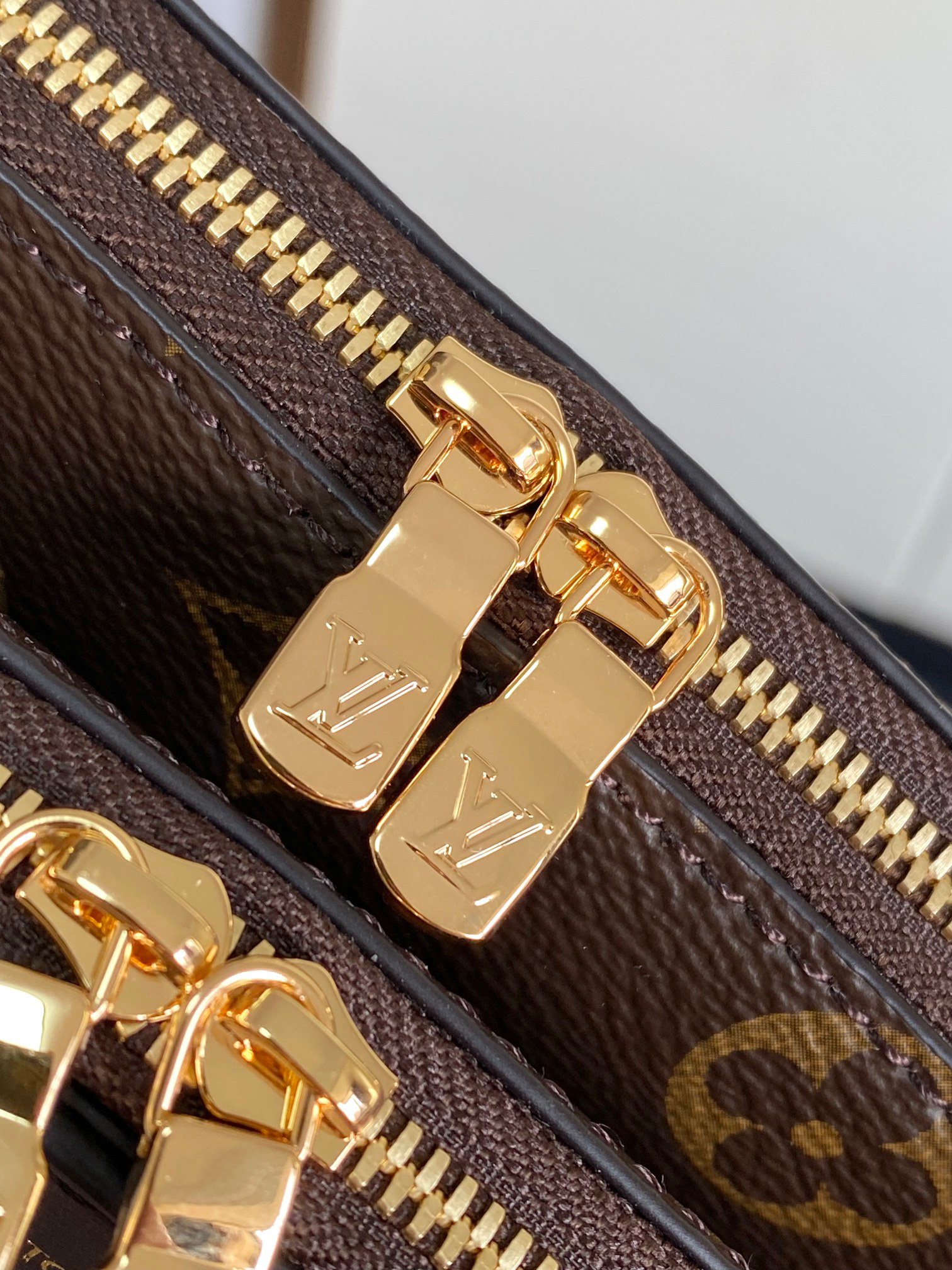 Louis Vuitton bag-175