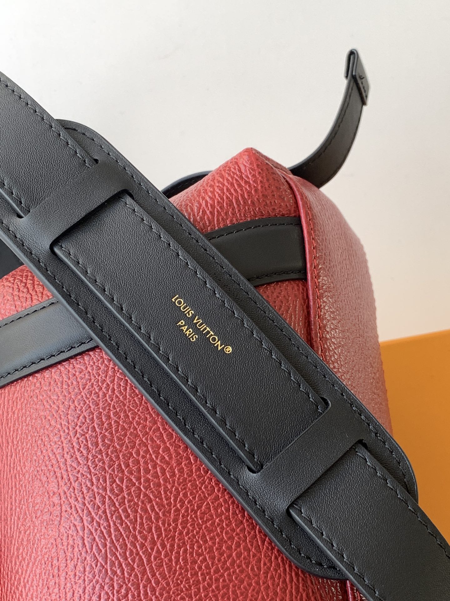 Louis Vuitton bag-195