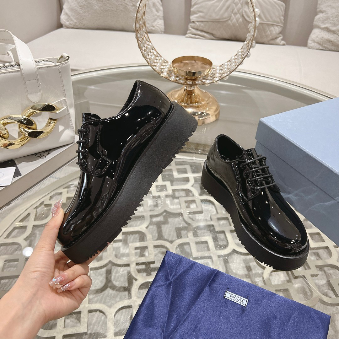 Prada women's leather shoes-20