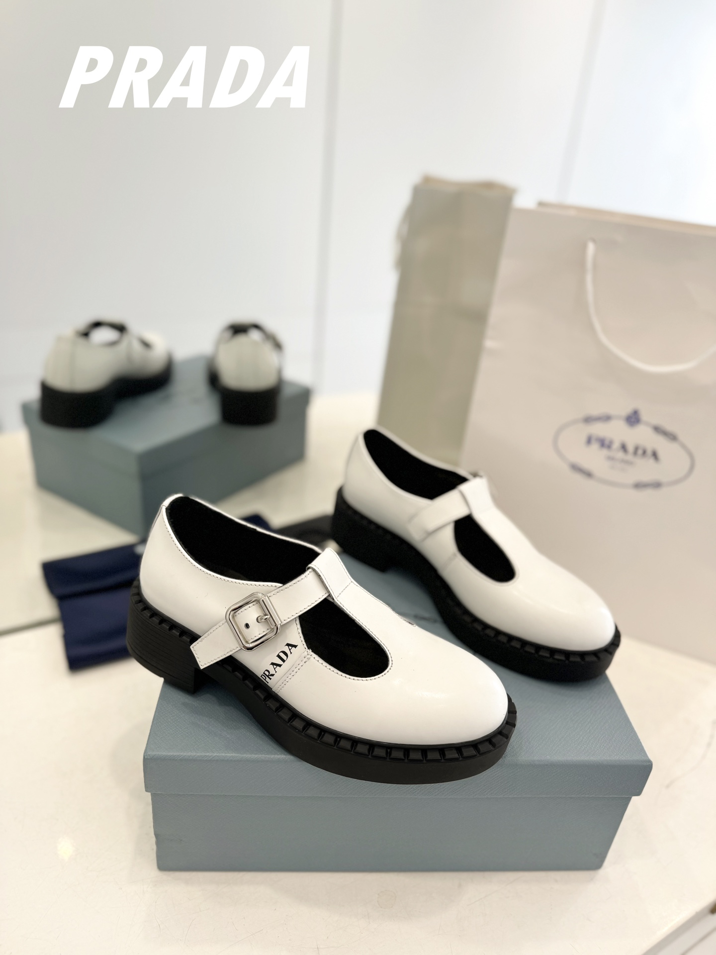 Prada women's leather shoes-5