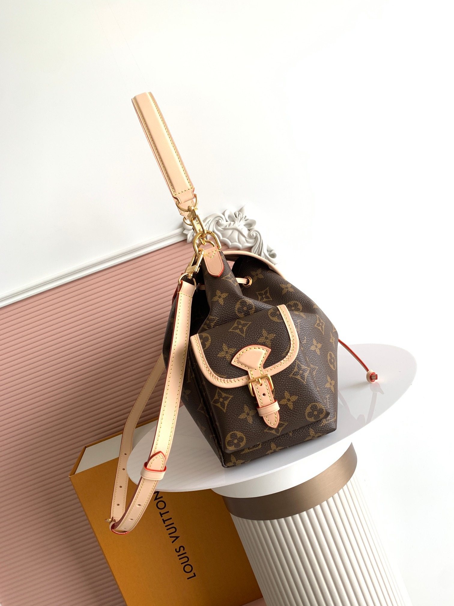 Louis Vuitton bag-3