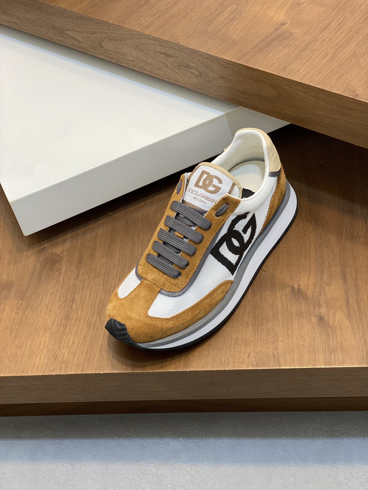 D&G Sneakers-116