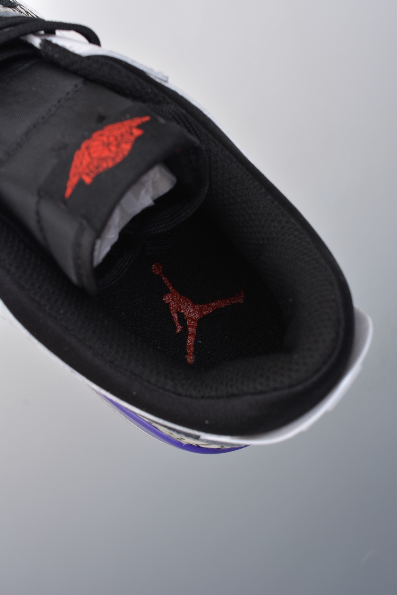 Nike Sneakers-326