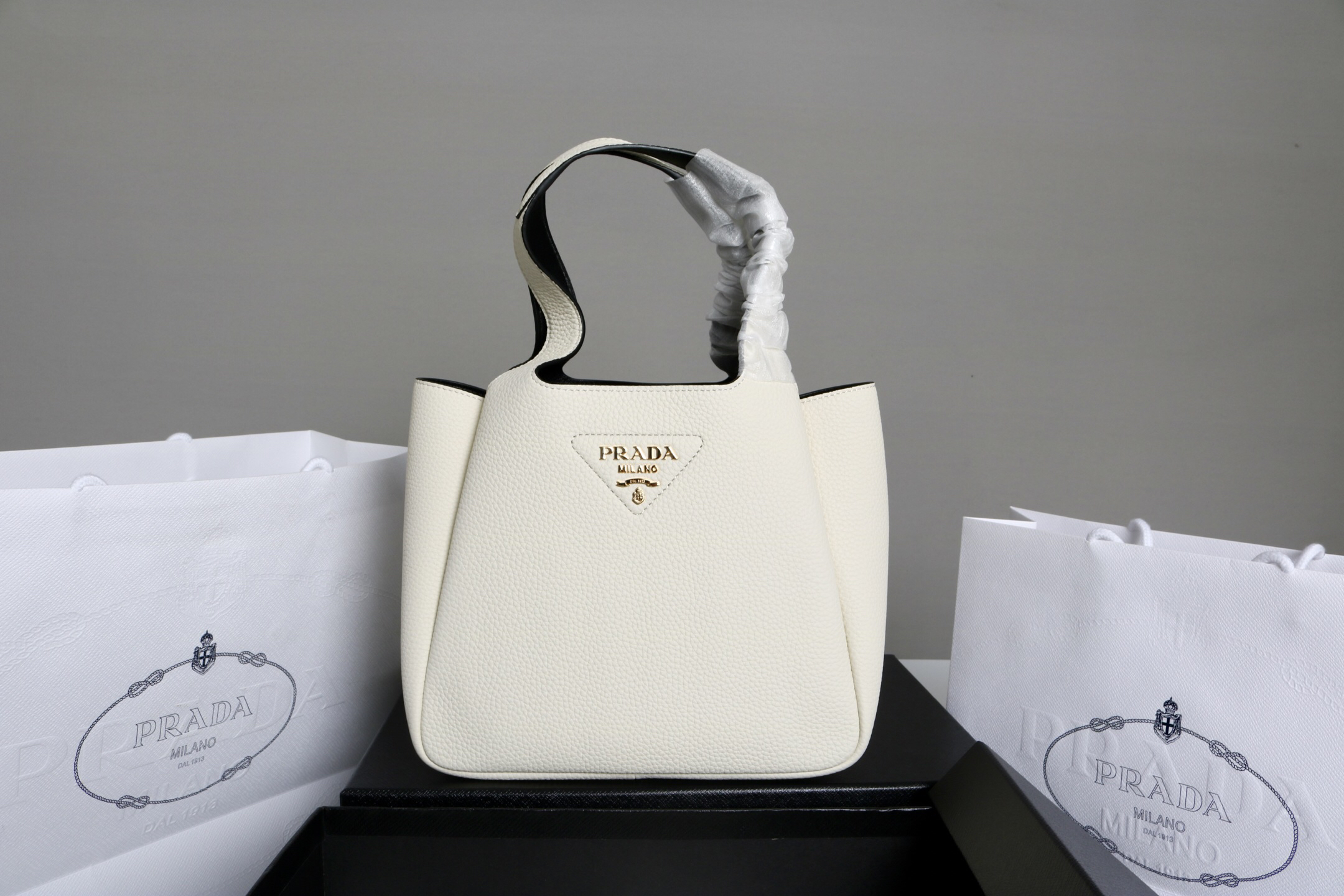 Prada bag-85