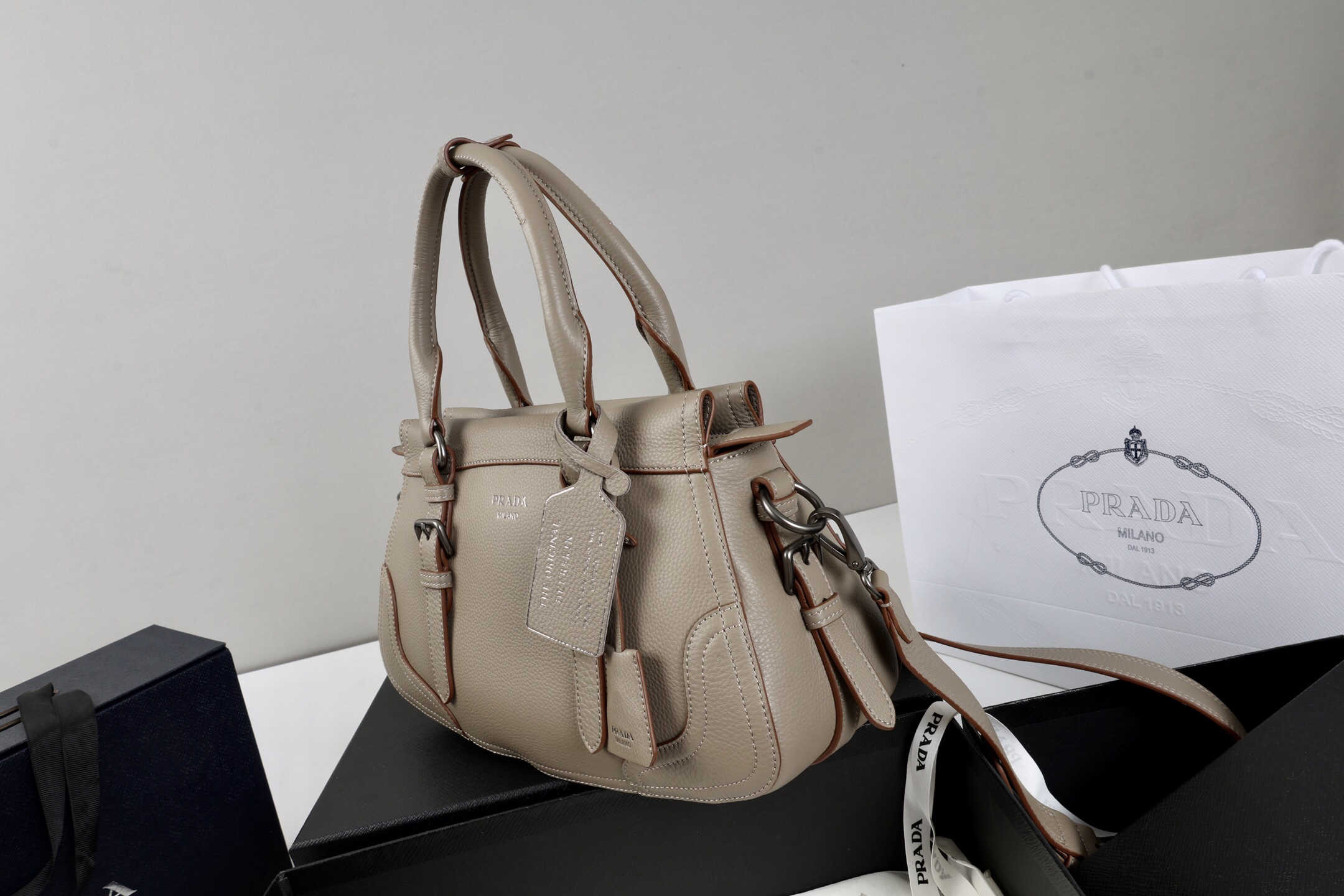 Prada bag-118