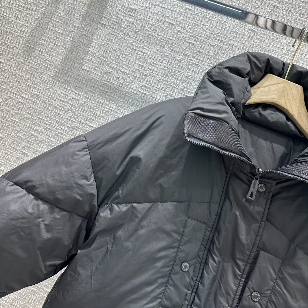 Hermes Clothing-337