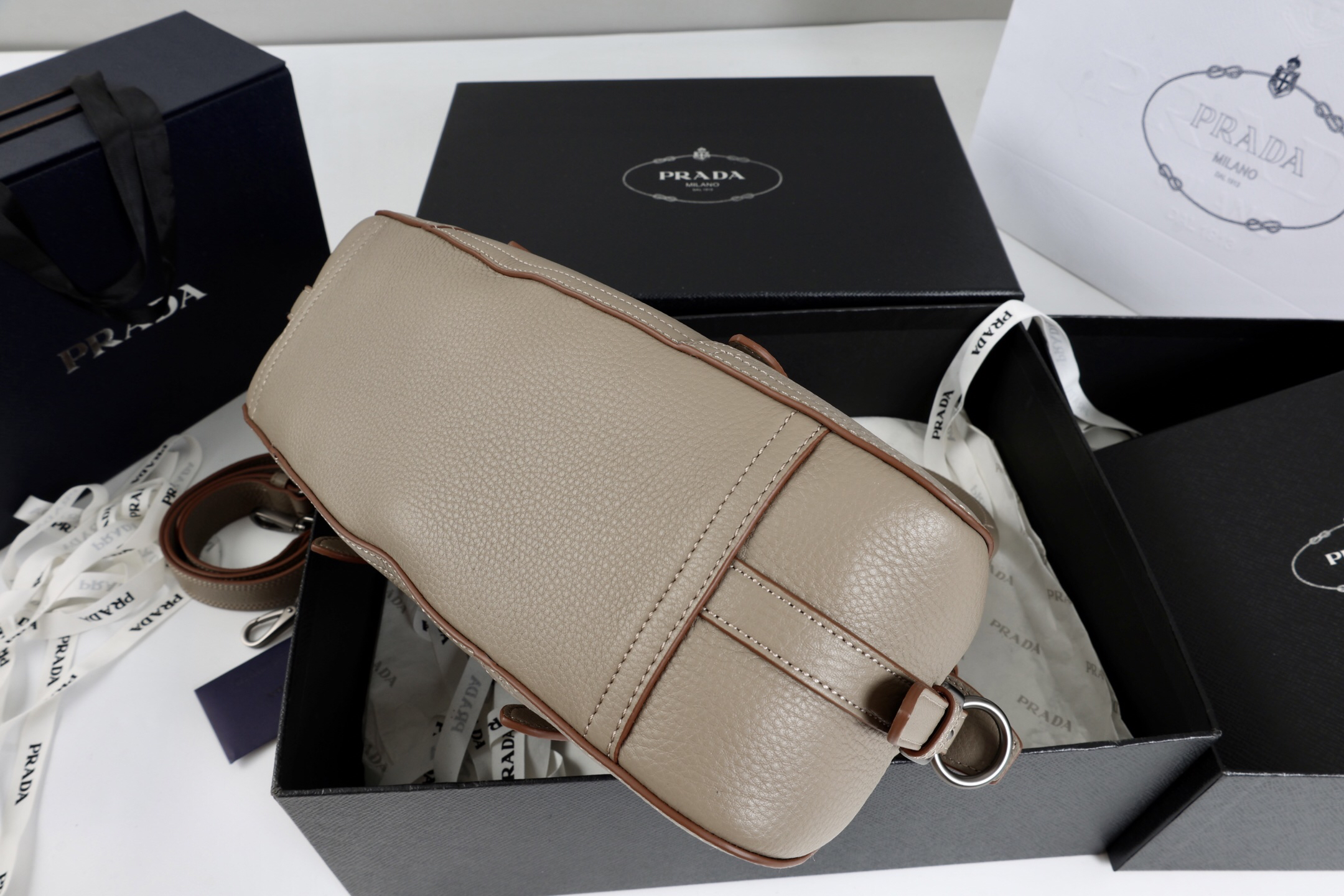 Prada bag-118
