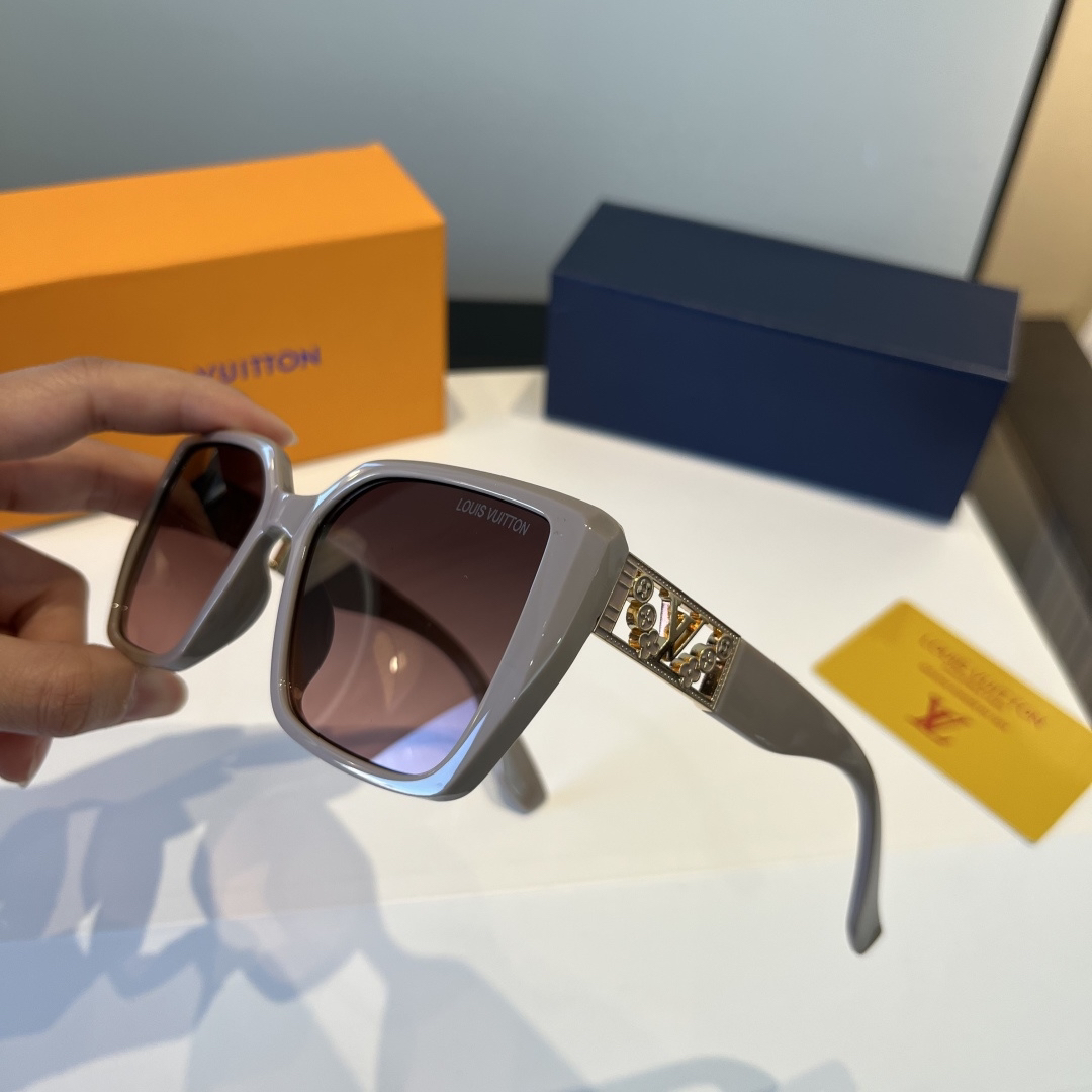 LV glasses-40